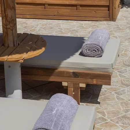 Cavaliere Seafront House - Thalia Σάμη